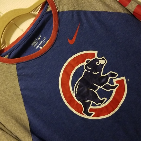Genuine Merchandise: The Nike Tee, Chicago Cubs, 3/4 sleeve t-shirt, Large - Picture 2 of 6